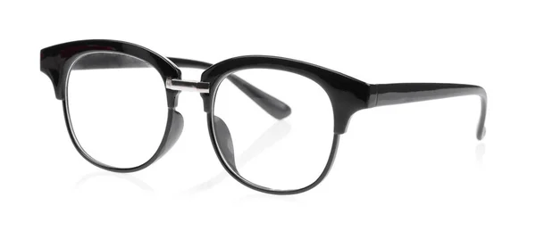 Beyaz arkaplanda gözlük izole — Stok fotoğraf