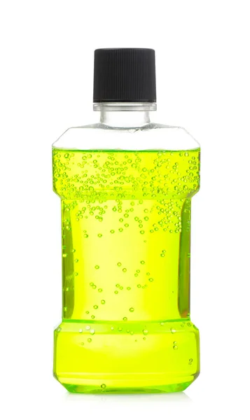 Mouthwash in plastic bottle. Mint liquid for rinsing mouth isola — Stockfoto