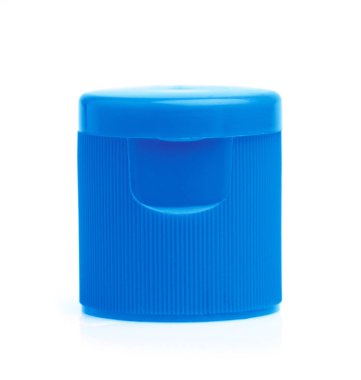 Beyaz arka plan üzerinde izole mavi plastik şişe kapağı