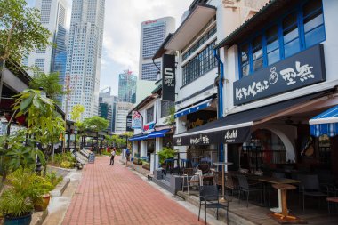 SINGAPORE - FEBRUARY 19, 2017: Famous Restaurants and building a