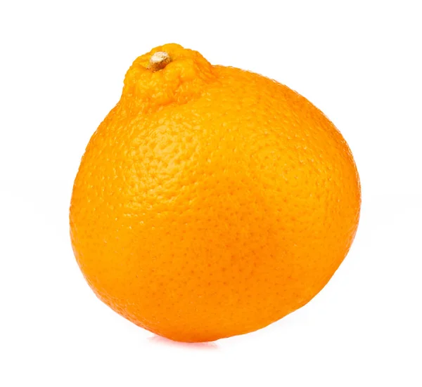 Naranja fresca aislada sobre fondo blanco — Foto de Stock