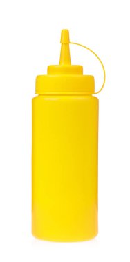 Beyaz arkaplanda izole edilmiş hardal şişesi.