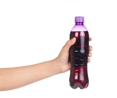 El ele tutuşmak üzümlü soda şişede meşrubat izole etmek