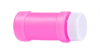 Beyaz arka plan üzerinde izole pembe plastik şişe