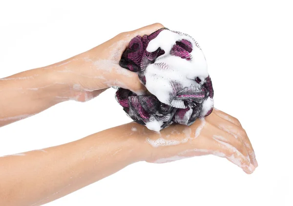 Mytí rukou s mýdlem a houbou Izolované na bílém pozadí — Stock fotografie