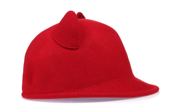 Μαλλί καπέλο κόκκινο με τα αυτιά απομονώνονται σε λευκό φόντο — Φωτογραφία Αρχείου