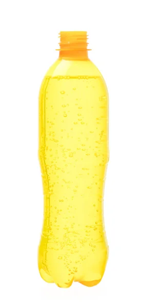 Освіжаючі ананасові содові безалкогольні напої в пляшці ізольовані на білому — стокове фото