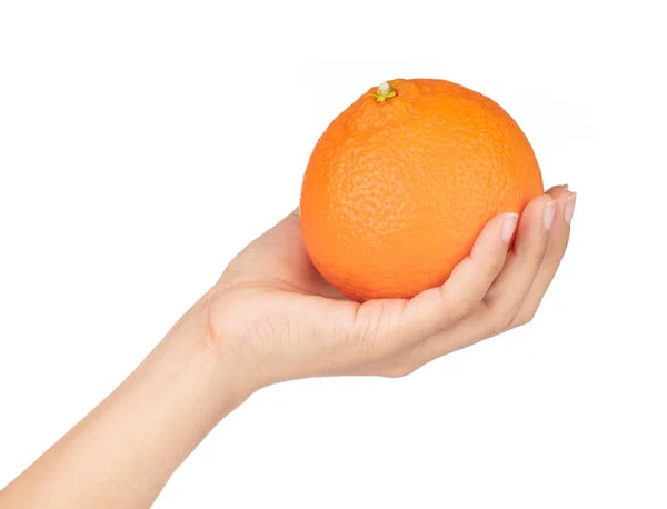 Mão segurando laranja fresco isolado no fundo branco — Fotografia de Stock