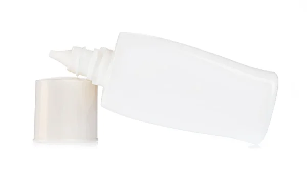 Сонцезахисна пляшка ізольована на білому фоні . — стокове фото