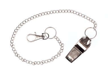 Metal ıslık beyaz arkaplanda izole edildi