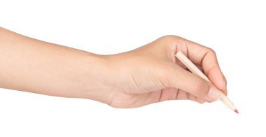 Beyaz arkaplanda izole edilmiş kırmızı bir kalem tutan el..