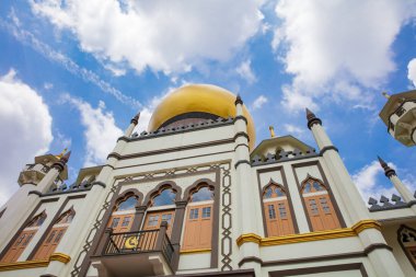 Masjid Sultan Mosque in Kampong Glam is a national monument.