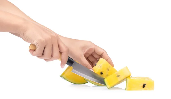 Anguria tagliata a mano da coltello isolato su fondo bianco — Foto Stock