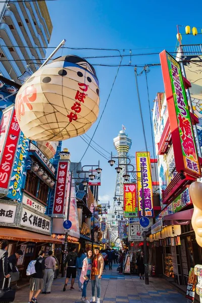 OSAKA -May 10,2018 : Tsutenkaku Tower on May 10 in Osaka. It is — Stockfoto