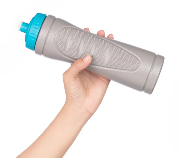 Mão segurando garrafa de água esporte plástico isolado no backgr branco — Fotografia de Stock