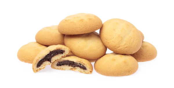 Chocolate em biscoitos isolados em fundo branco — Fotografia de Stock