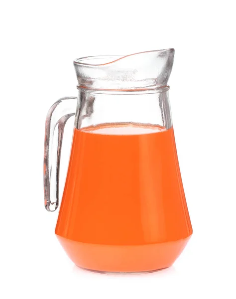Suco de fruta pêssego em jarro de vidro isolado em um fundo branco — Fotografia de Stock