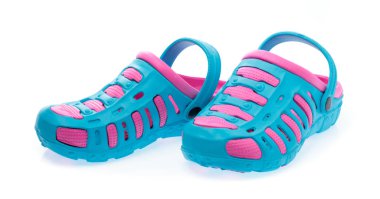 kauçuk ayakkabılar beyaz arkaplanda izole edildi