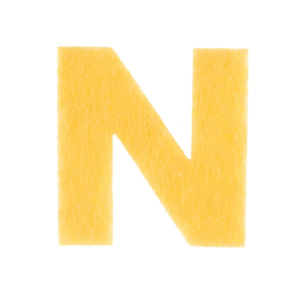 Alfabet N jest wykonany z filcu izolowanego na białym tle. — Zdjęcie stockowe