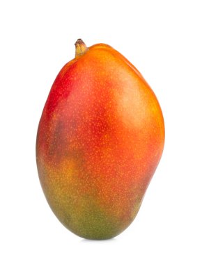 Beyaz arkaplanda kırmızı taze mango izole edilmiş.