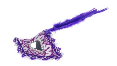 Parlak Mardi Gras Tüy Maskesi beyaz arkaplanda izole edildi 