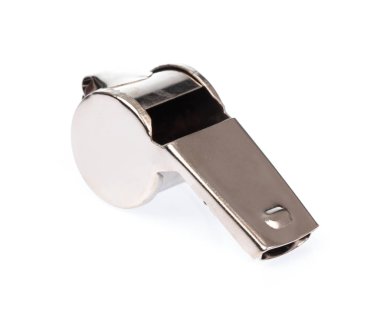 Metal ıslık beyaz arkaplanda izole edildi