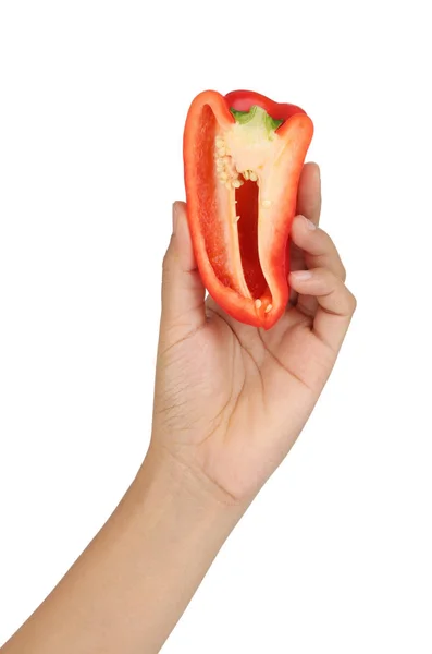 Mano sosteniendo chile jalapeños rojo cortado por la mitad aislado en — Foto de Stock