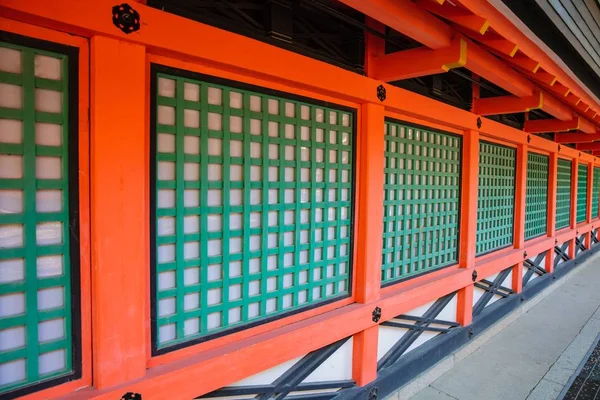 Details of Japanese architecture on wall in temple — Stock Photo, Image
