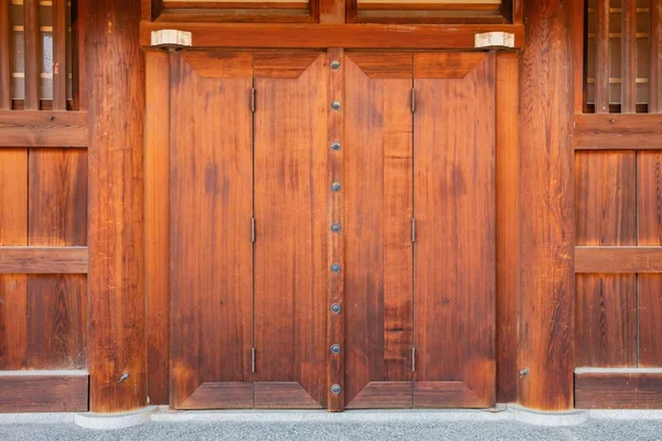 Closed Wooden Door Background — 图库照片