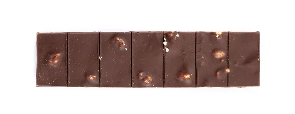Шоколадный батончик с миндалем орехов разбитым на куски — стоковое фото