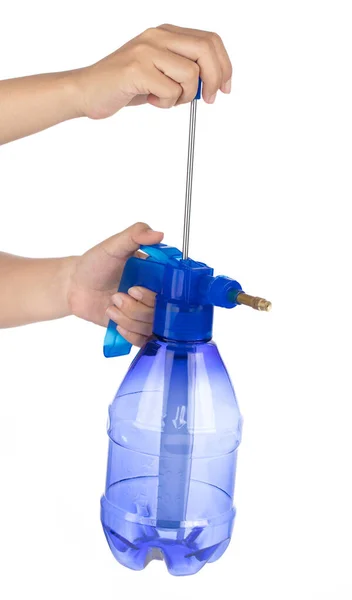 Handhaltender Pumpflaschensprüher isoliert auf weißem Hintergrund. — Stockfoto
