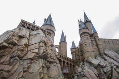 Osaka, Japonya - 14 Nisan 2015: Hogwarts Cadılık ve Wi Okulu
