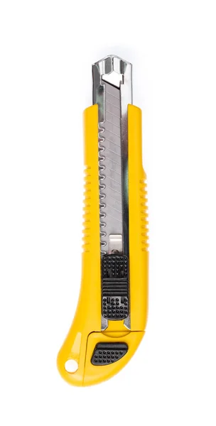 Gelbes Cutter Messer isoliert auf weißem Hintergrund — Stockfoto