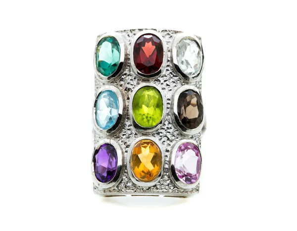 Ring Met Differet Kleur Edelsteen Witte Achtergrond — Stockfoto