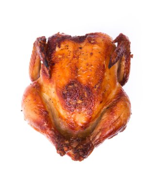 Kızarmış tavuk beyaz arka planda izole edilmiş.