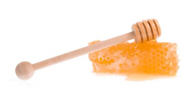 Beyaz arka planda izole edilmiş bal için ahşap kaplamalı bal petekleri