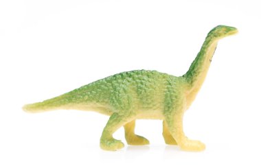 Plastikten yapılmış bir Apatosaurus. Beyaz arka planda izole edilmiş dinozor oyuncağı
