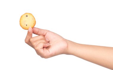 Beyaz arkaplanda el ele tutuşan kurabiye