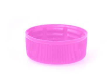 Plastik şişe kapakları beyaz arka planda izole edilmiş