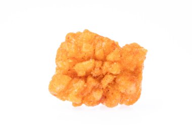 Beyaz arka planda izole edilmiş mısır gevreği.