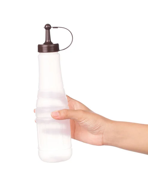 Χέρι Κρατώντας Κενό Πλαστικό Μπουκάλι Απομονώνονται Λευκό Φόντο — Φωτογραφία Αρχείου