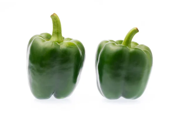 Süße Grüne Paprika Isoliert Auf Weißem Hintergrund — Stockfoto