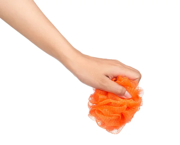Hand Hält Weichen Orangefarbenen Badepuff Oder Schwamm Isoliert Auf Weißem — Stockfoto
