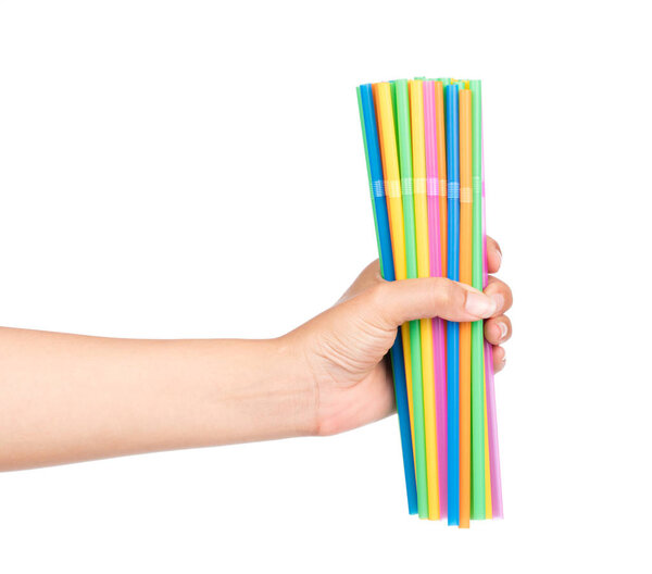 рука держа питьевой соломы изолированы на белом фоне
.