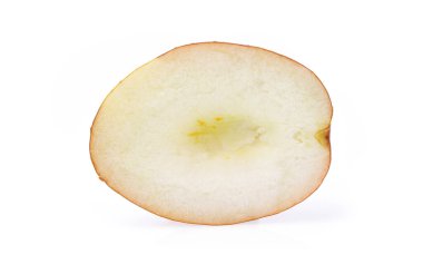 Beyaz arkaplanda yarım taze jujube izole.