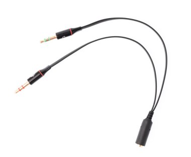 mikrofon ve kulaklık soketlerini ayırmak için standart bir 3.5 mm TRRS ses kriko kablosu.