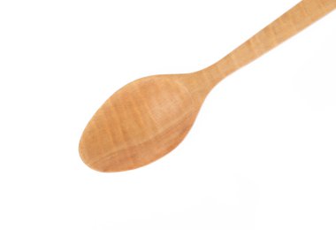 tahta kaşık beyaz zemin üzerine izole.