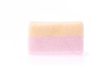 tatlı marshmallow pastel beyaz arka planda izole.