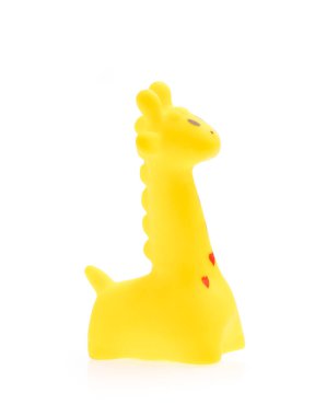 Plastik Oyuncak Hayvan Zürafası beyaz arka planda izole edildi