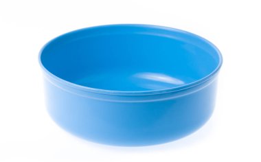 Mavi su kabı beyaz arka planda izole edilmiş.